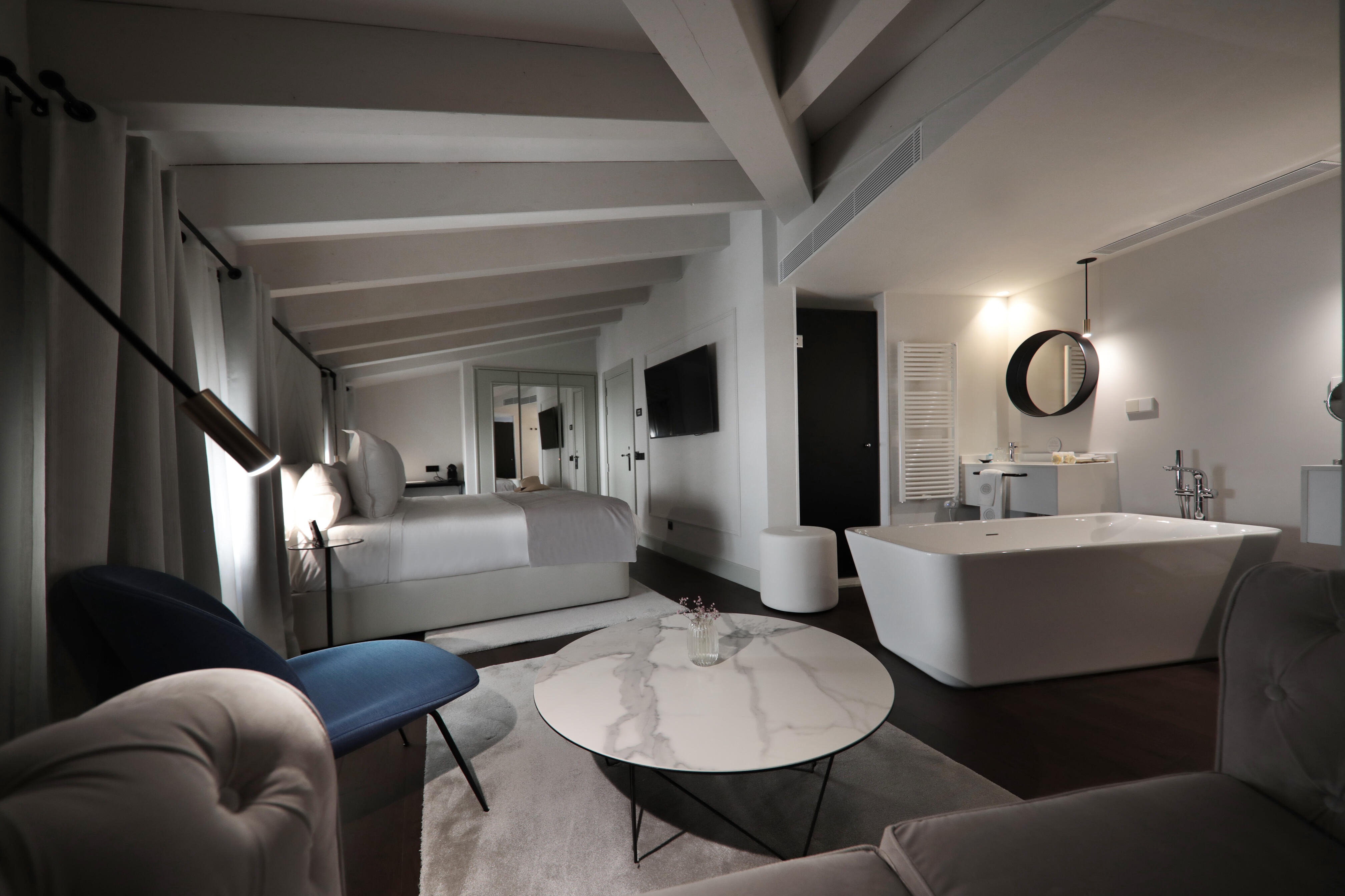 24. Junior Suite - Summum Prime Boutique Hotel.jpg